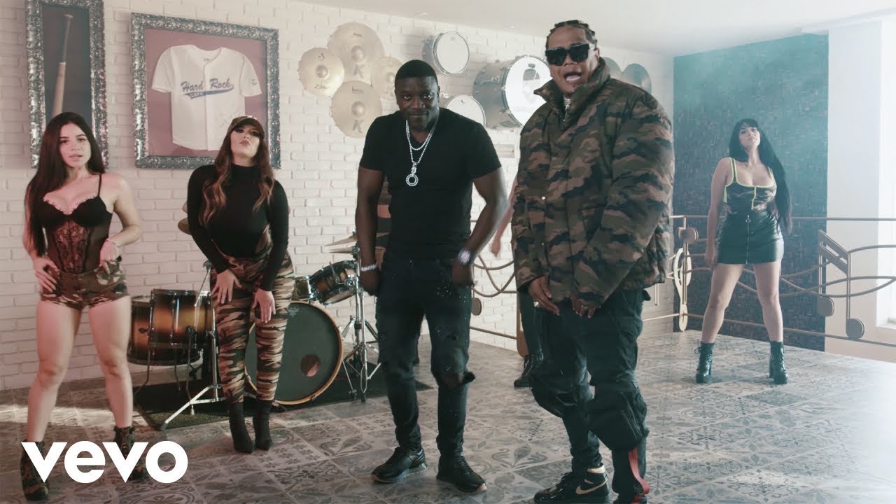 Akon, Shelow Shaq - Con la Guitarra Mia
