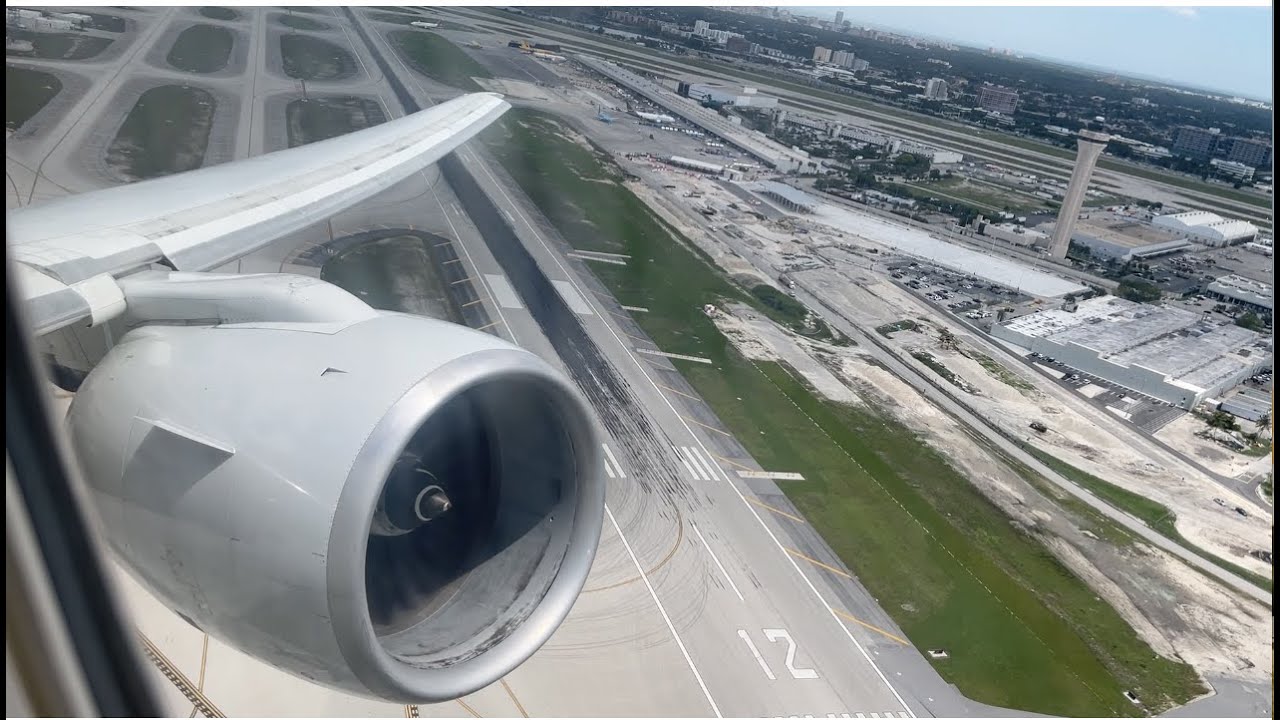 American Airlines Boeing 777-200ER Takeoff From Miami International Airport
