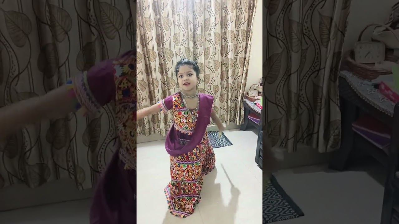 🎶 #DandiyaDance #Navratri2025 #KidsDancePerformance #GarbaDance