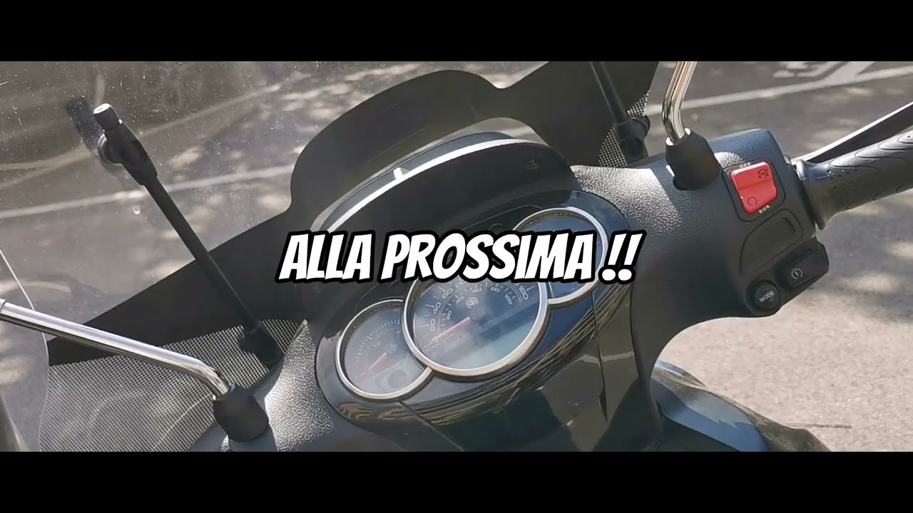 ✅💡Sostituzione luce lampadina anabbagliante faro anteriore Piaggio Beverly 300🛵