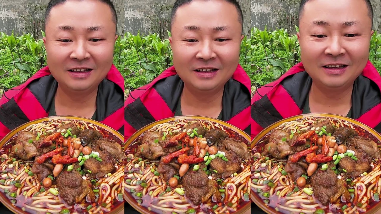 Eating With Axing Spicy Noodles With Beef Spicy Food Eating Show really delicious!