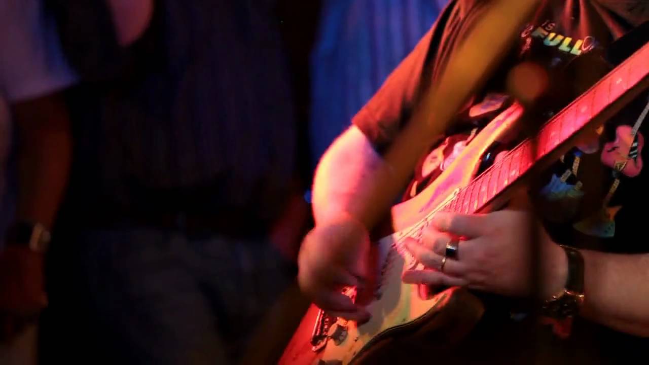 Paddy Goodwin Million Miles Away 5D 135mm