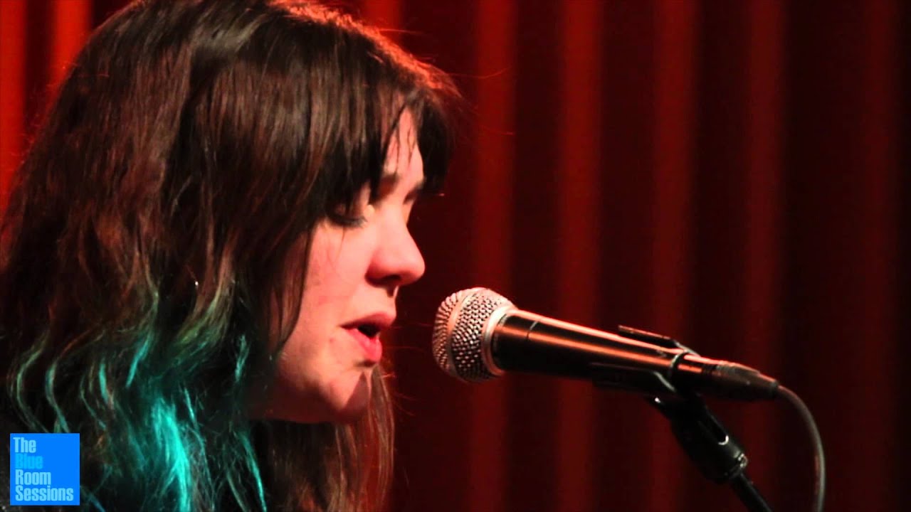 Amelia Curran - Tiny Glass Houses