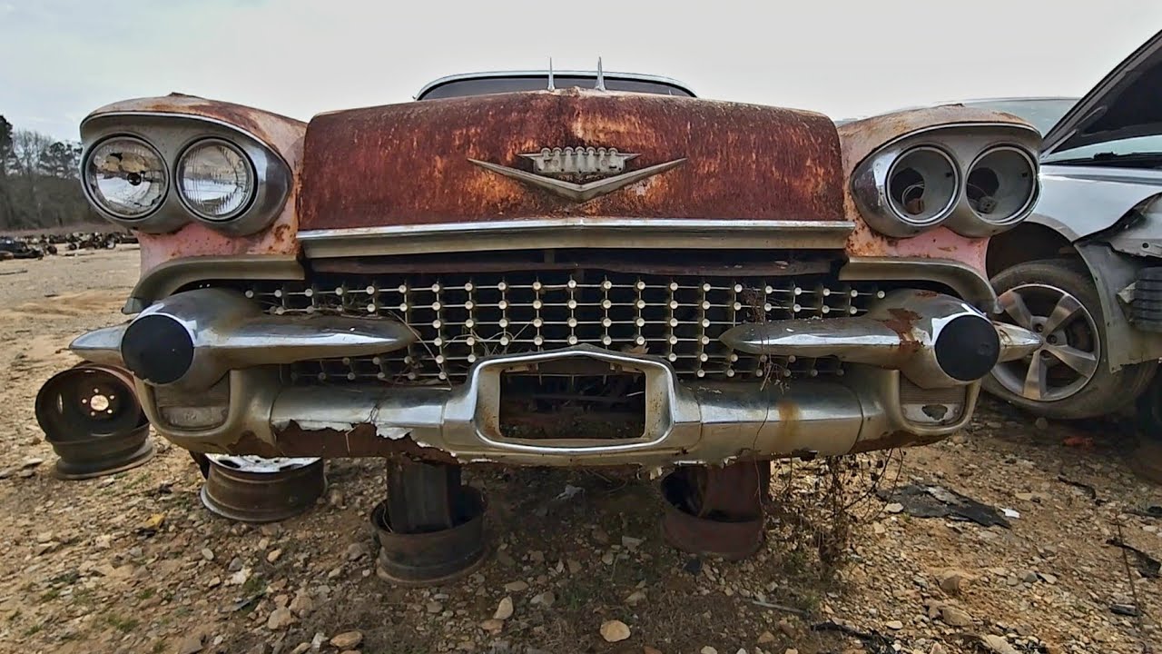 1958 Cadillac Sedan DeVille Junkyard Find 