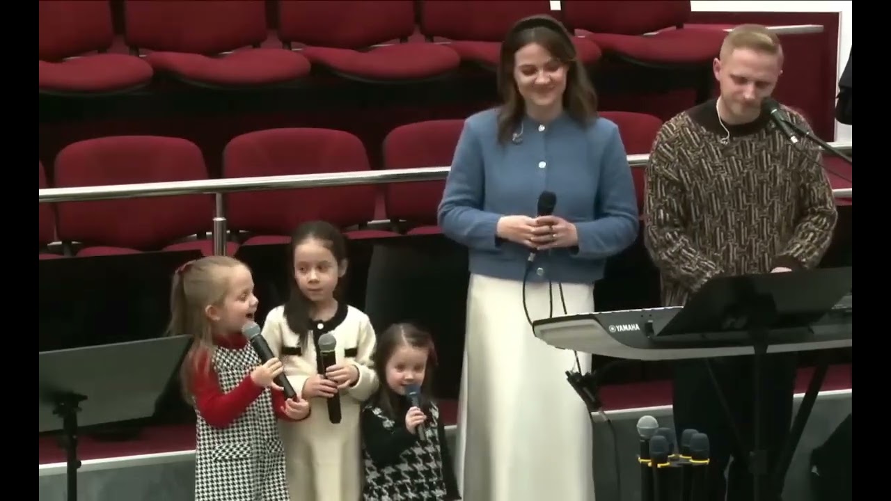 Emma Repede & Tessa -O oiță rătăcită David & Goliat