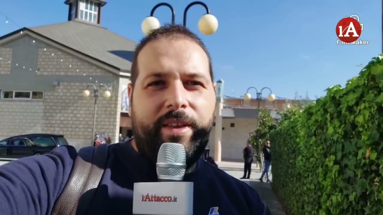 Orta Nova, è in corso di svolgimento il funerale di Tammaro. Il parroco: “Custodiamo la vita”