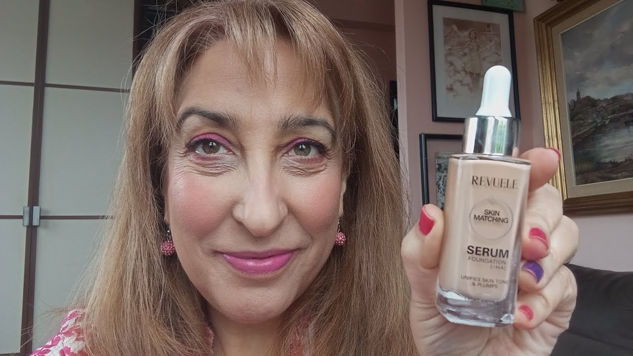 REVUELE novedad, base Skin Maching Serum