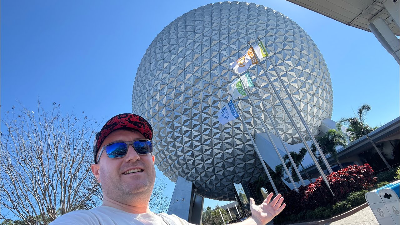 Первый день в парке EPCOT в Walt Disney World прошел с невероятным успехом / Декабрьские праздник...