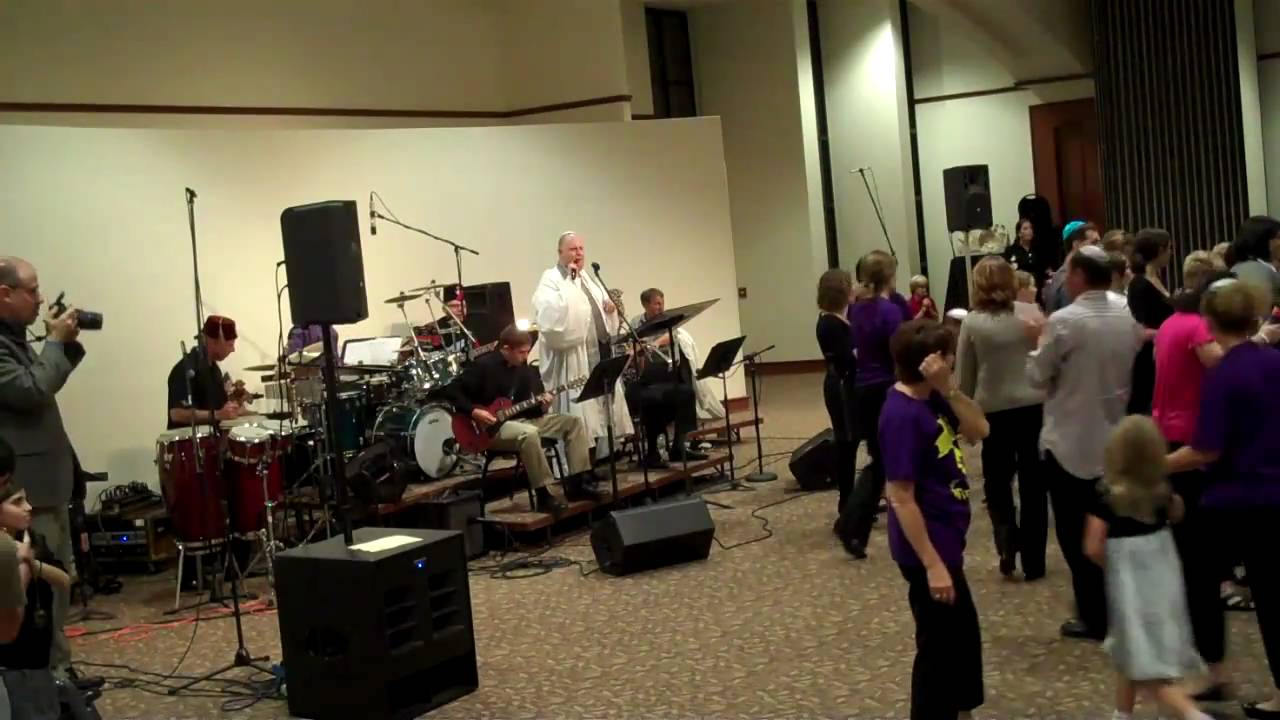 Sisu Vesimchu (The Simcha Torah Song)