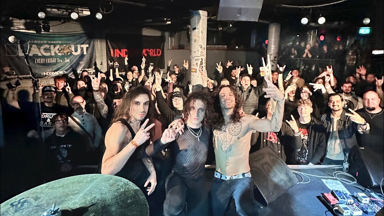 Dramalove - Lady Macbeth (live at The Underworld, London) 