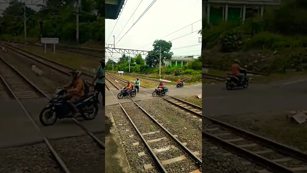 25042024.. pintu kereta stasiun 3raksa 