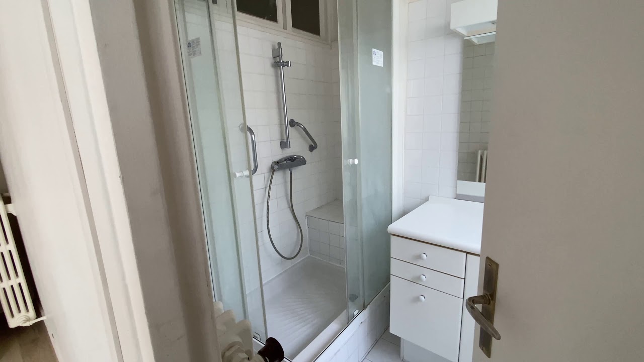 Paris 75016 - Appartement en louer - T5 avec 4 chambres - Parking