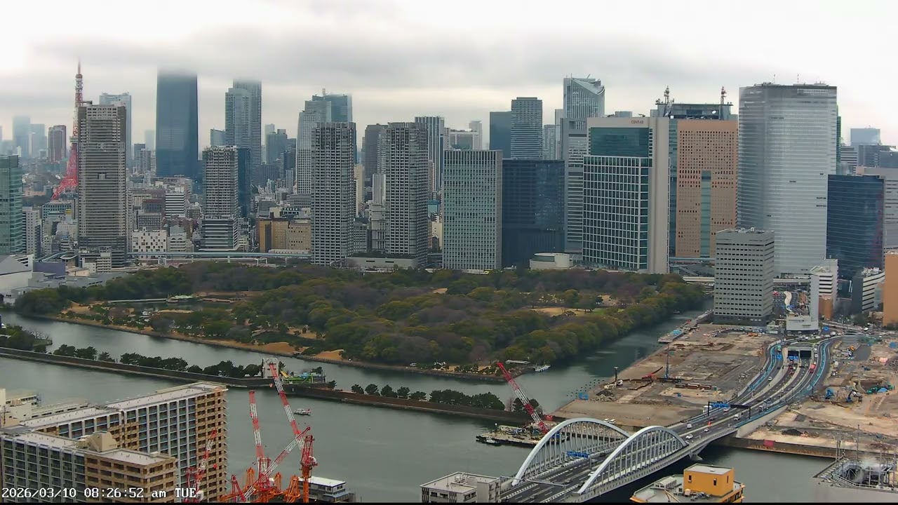 東京ライブカメラ 4K | 港区・築地 | 夕焼けと都心の景色 | 2026-03-10