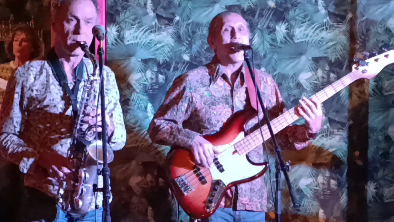 Roleros - The Harder They Come (Joe Jackson, 1977)