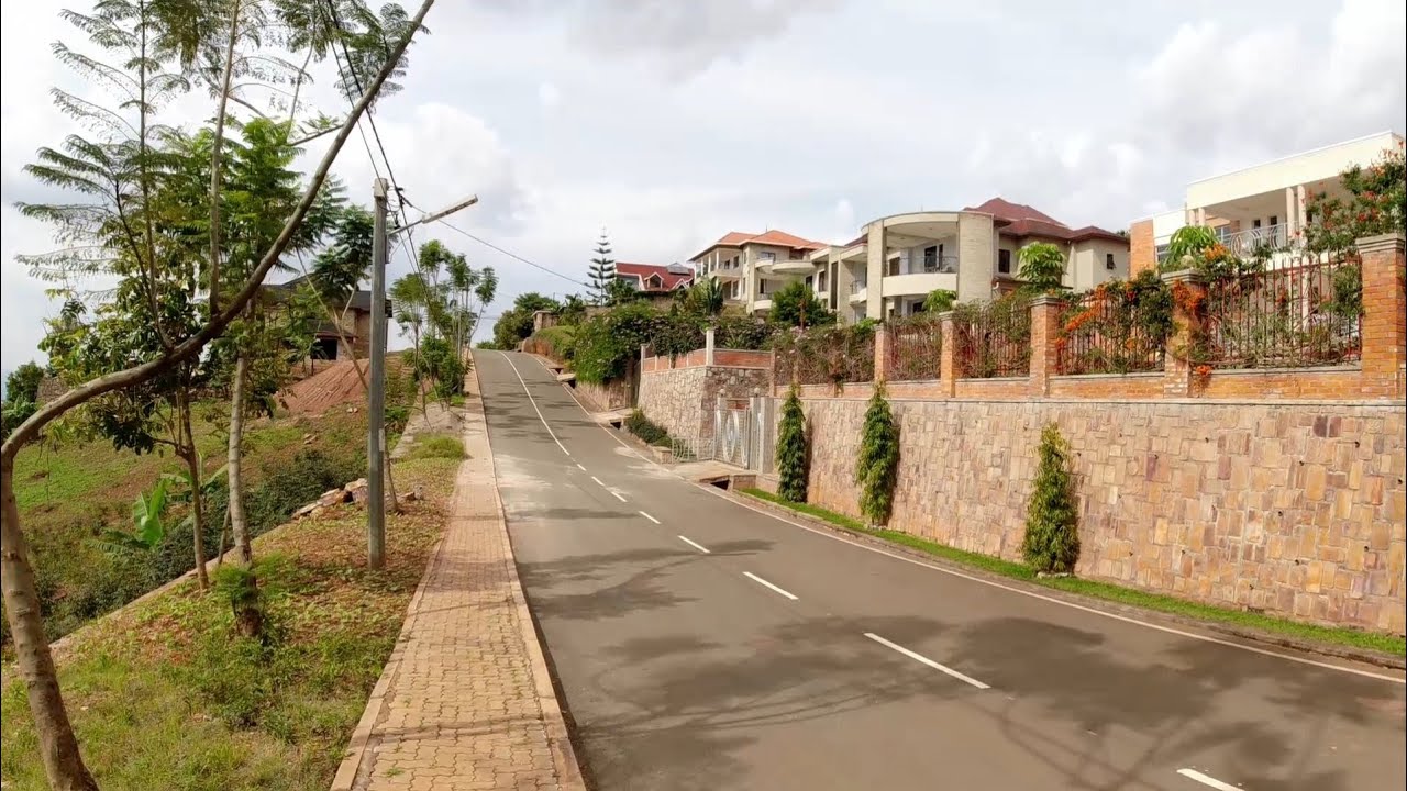 Kigali Walk Tour l Most Expensive Neighborhood  In Kigali Rwanda REBERO Estate (4K WALK TOUR)