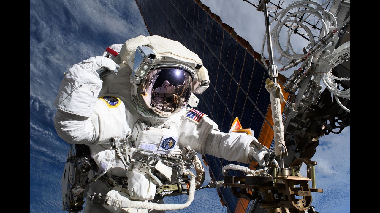 LIVE! US Spacewalk News Conference