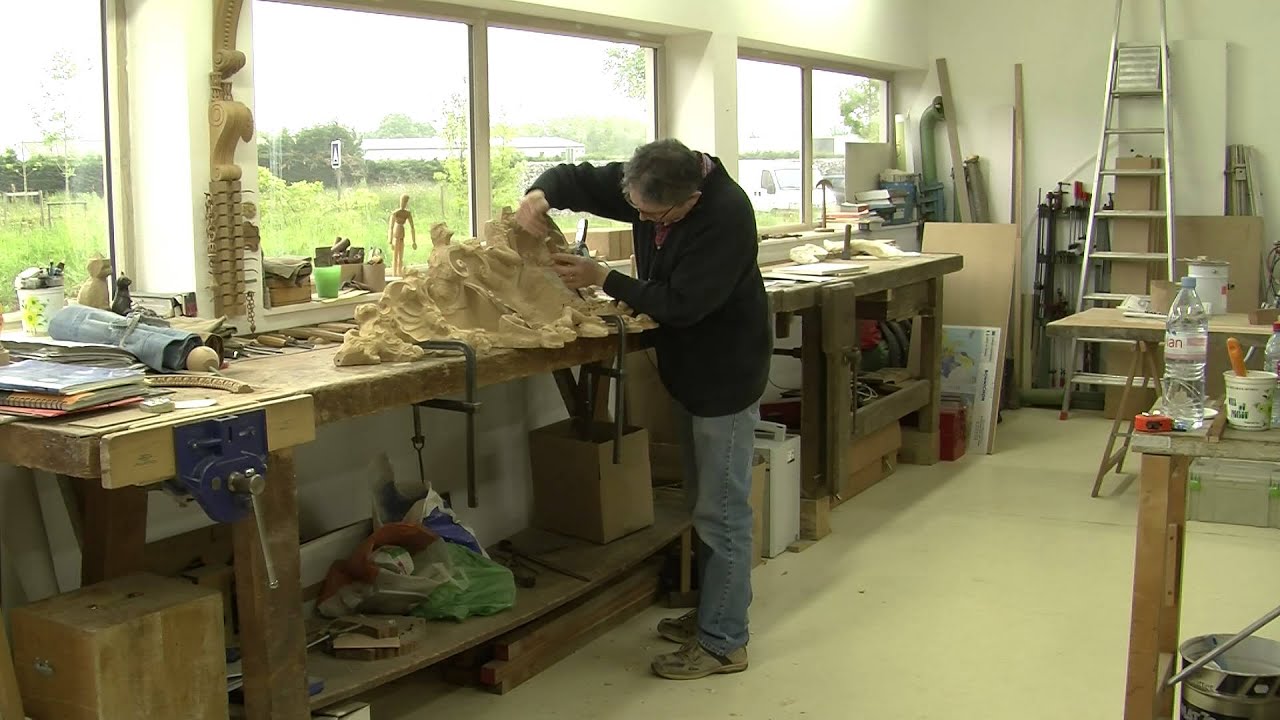 VOtv Portrait Pascal Arlot sculpteur sur bois