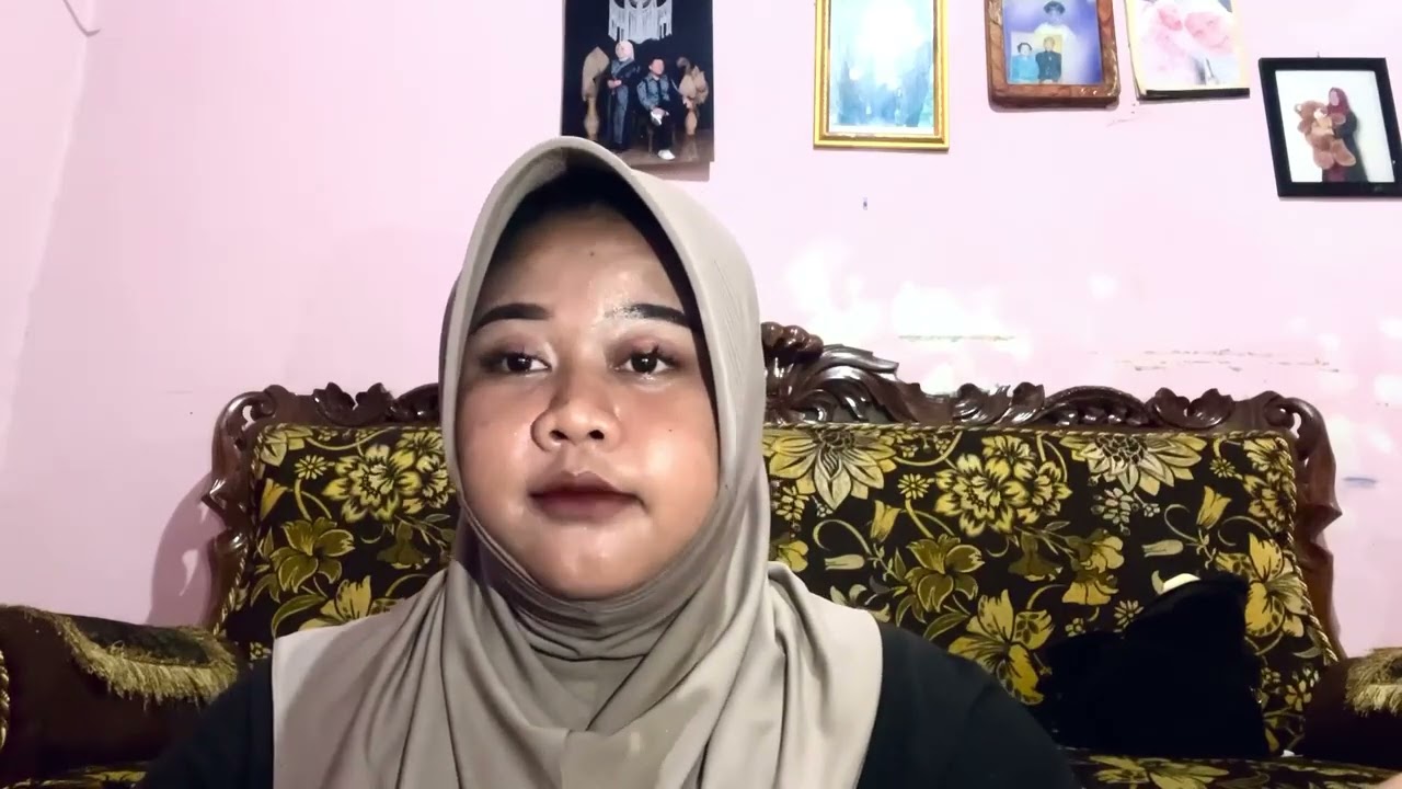 Topics: IntroductionOktavia tri handayani 24A3 (240209105)