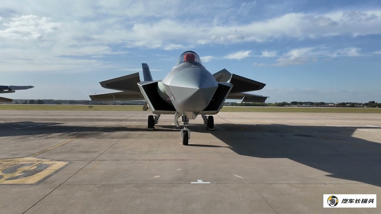 长春航空展歼-20四机编队 四分钟超燃纯享合辑