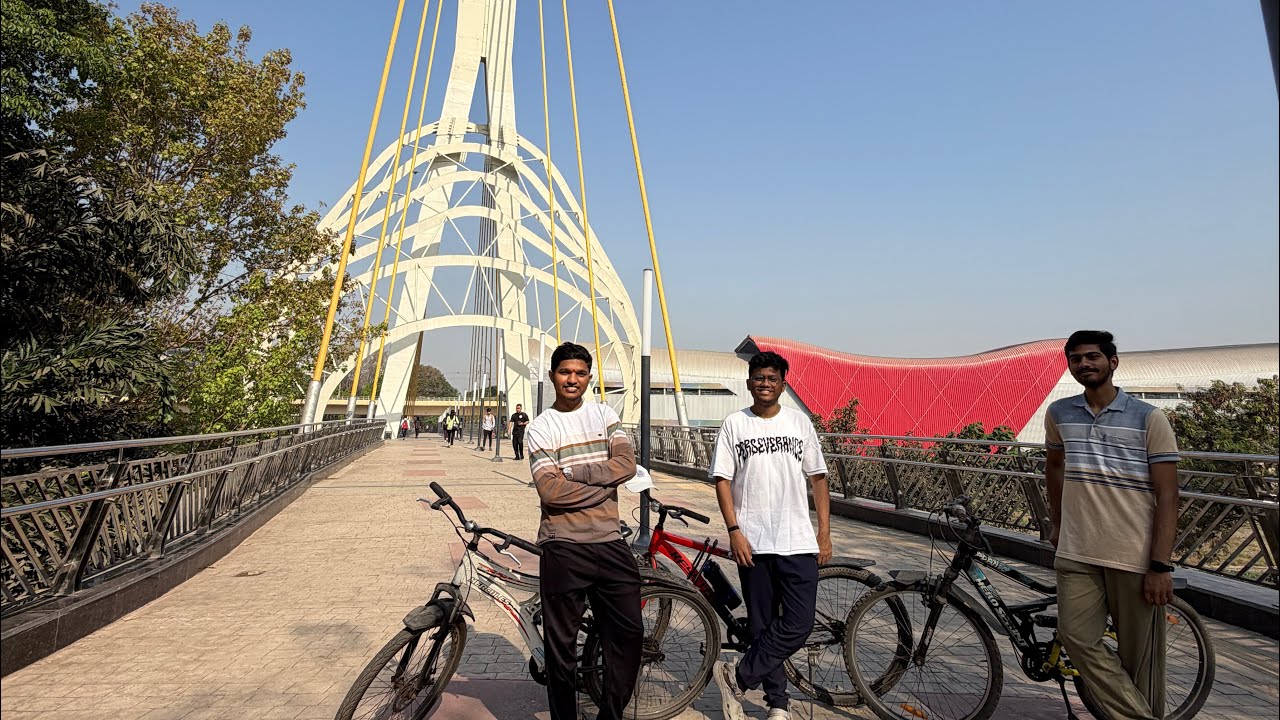 We explored Old Pune temples on cycle 🚴‍♂️