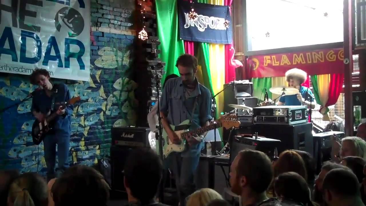 Yuck - Get Away (Live @ SXSW) 2011