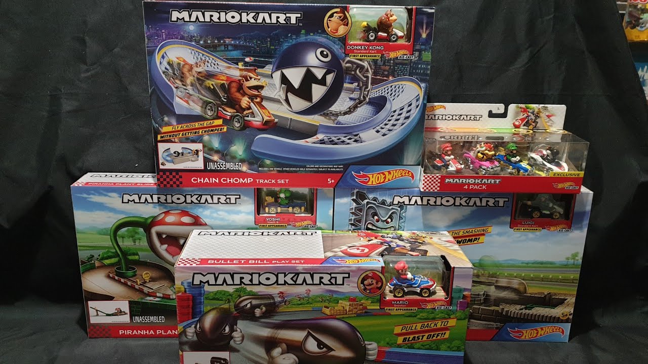 Unboxing: Mario Kart Hotwheels Play set, Track Set and Die-cast Cars. Part 1.