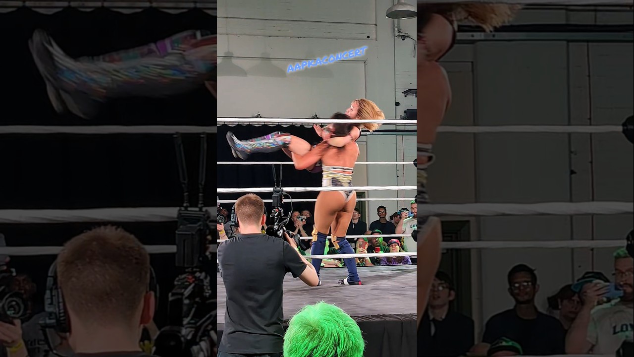 Alex Windsor Blue Thunder bomb to Syuri Eve Wrestling