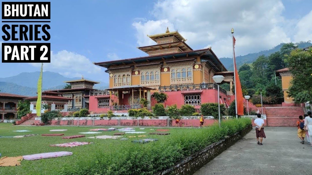 Bhutan Series Part 2 🇧🇹 / Amo Chu hanging bridge to Palden Tashi Monestry 🇧🇹 #bhutan#nomadiclife