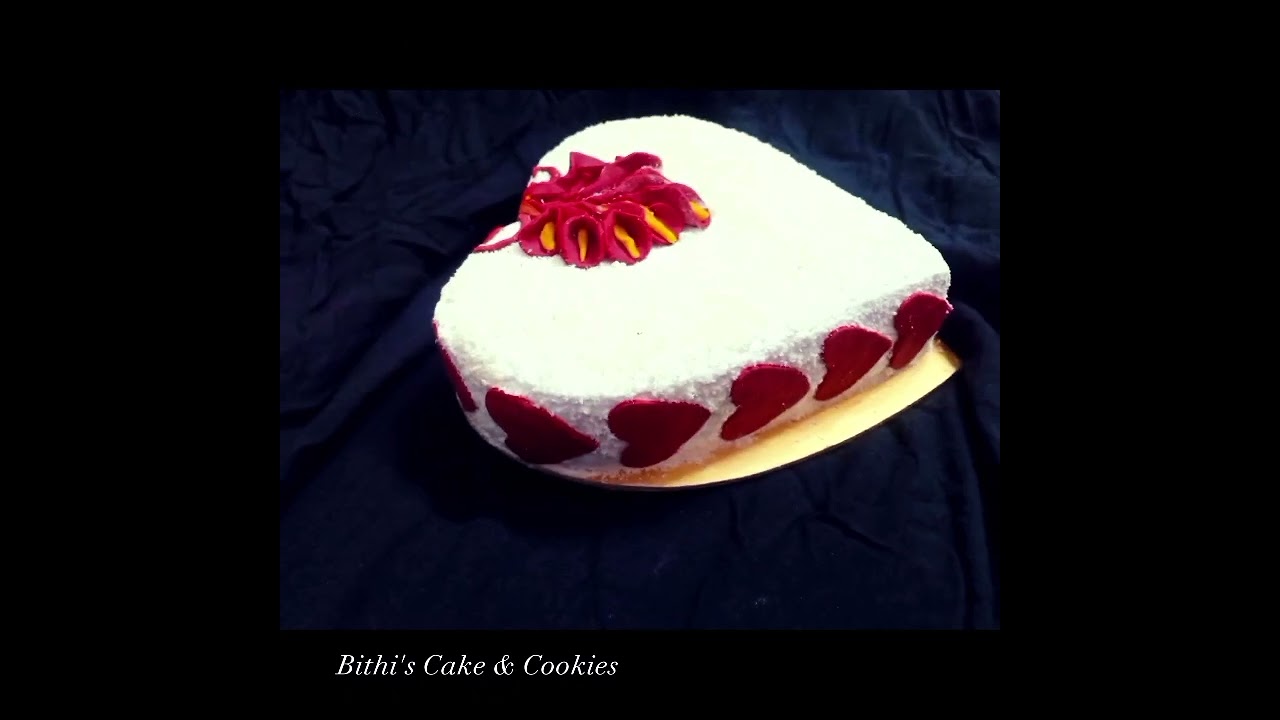 Pink & Red are the symbol of love.Which cake do like most??Comment me right now 🤗🤗 