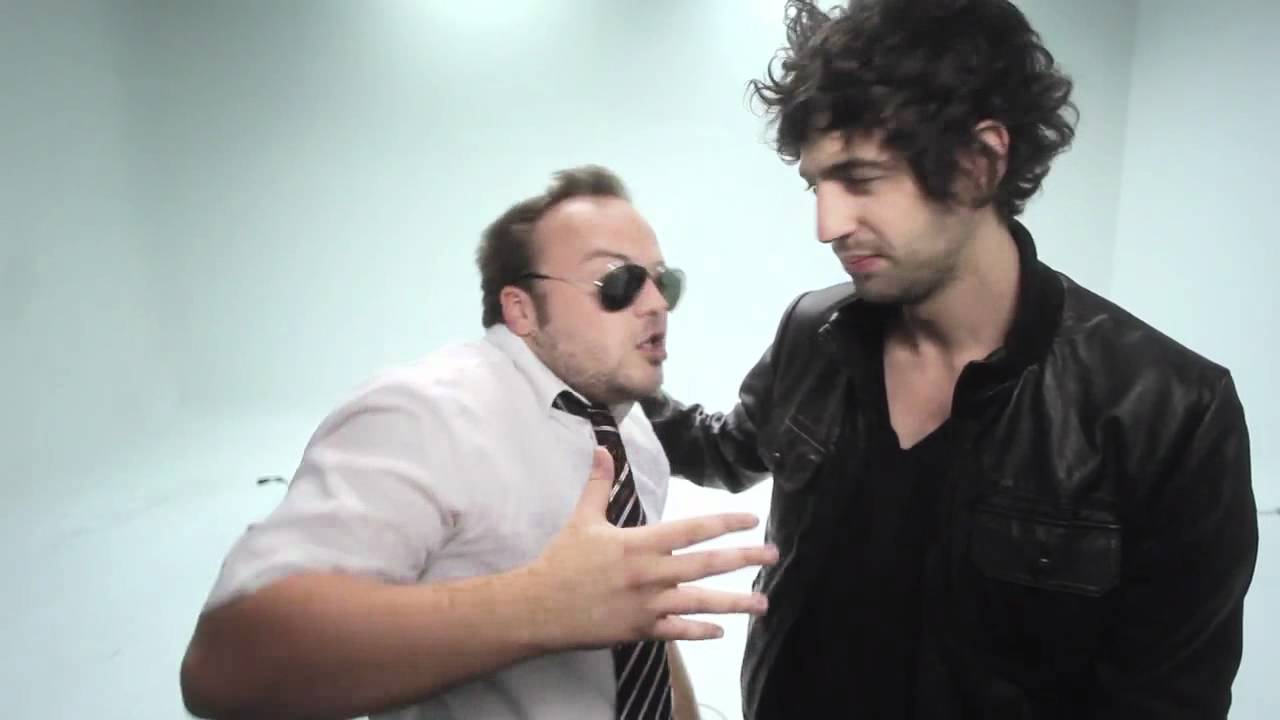 Max Boublil - Tous des mythos ( Clip Officiel )