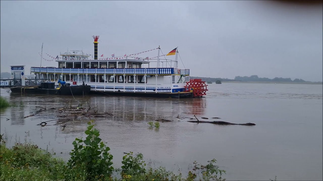 ÜBERSCHWEMMUNG WESEL RHEIN NIEDERRHEIN GRAV INSEL
