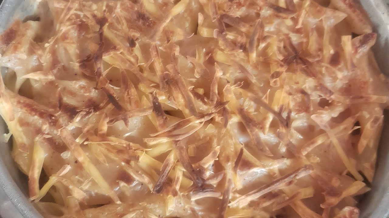 مين شاركنا فطورنا اليوم؟؟ عملنا معكرونة بالبشاميل 🥘🥘