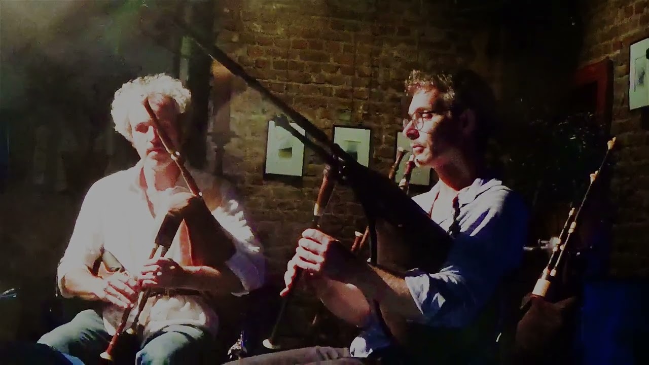 Pieterjan & Bart Bruegeliaans op musettes Ey25