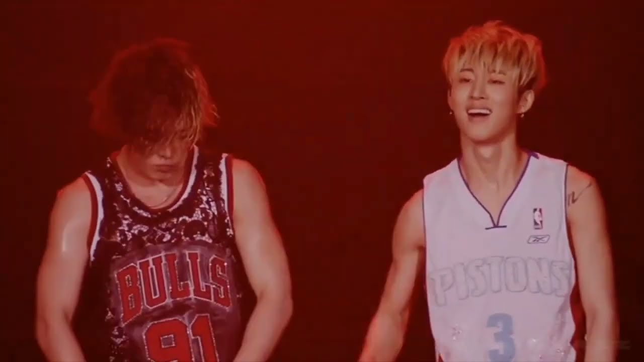 B.I&BOBBY of IKON ANTHEM in japen