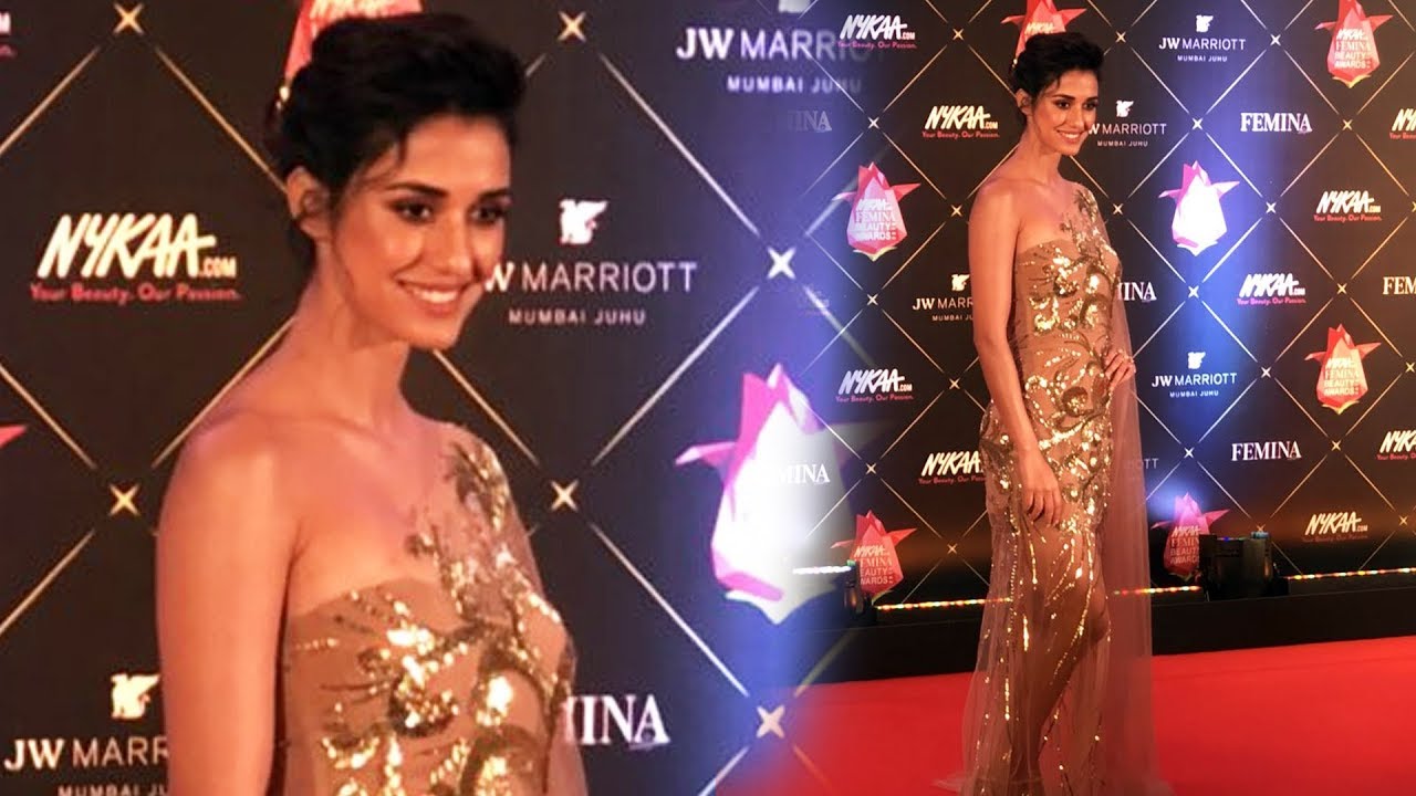 Beautiful Disha Patani At Red Carpet Of Nykaa Femina Beauty Awards 2018
