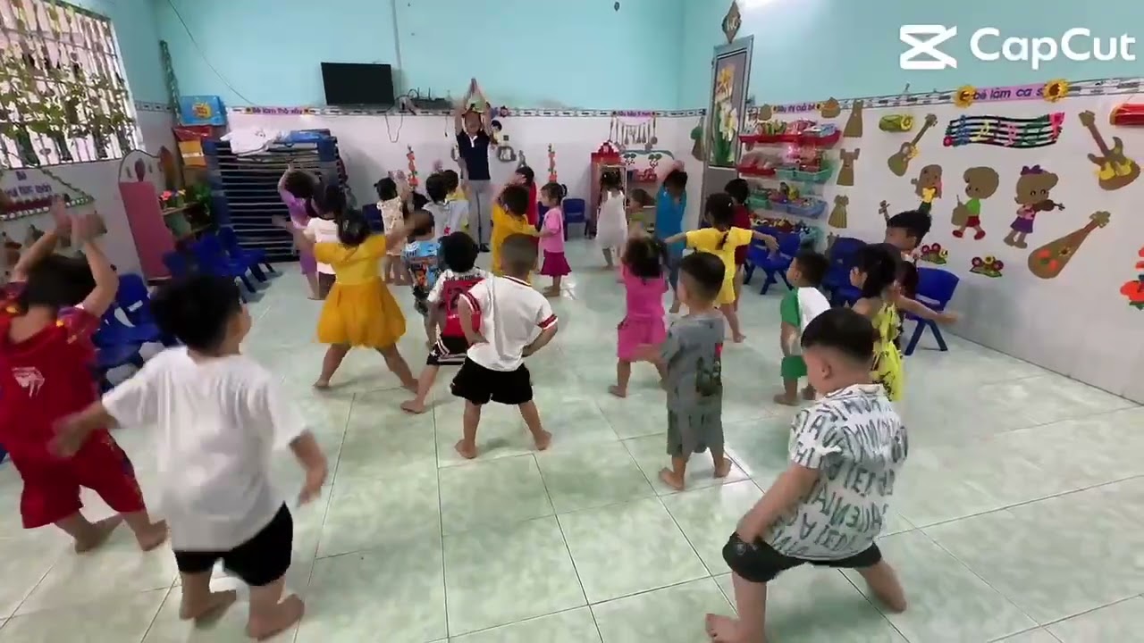 Min Em tập thể dục.!!!