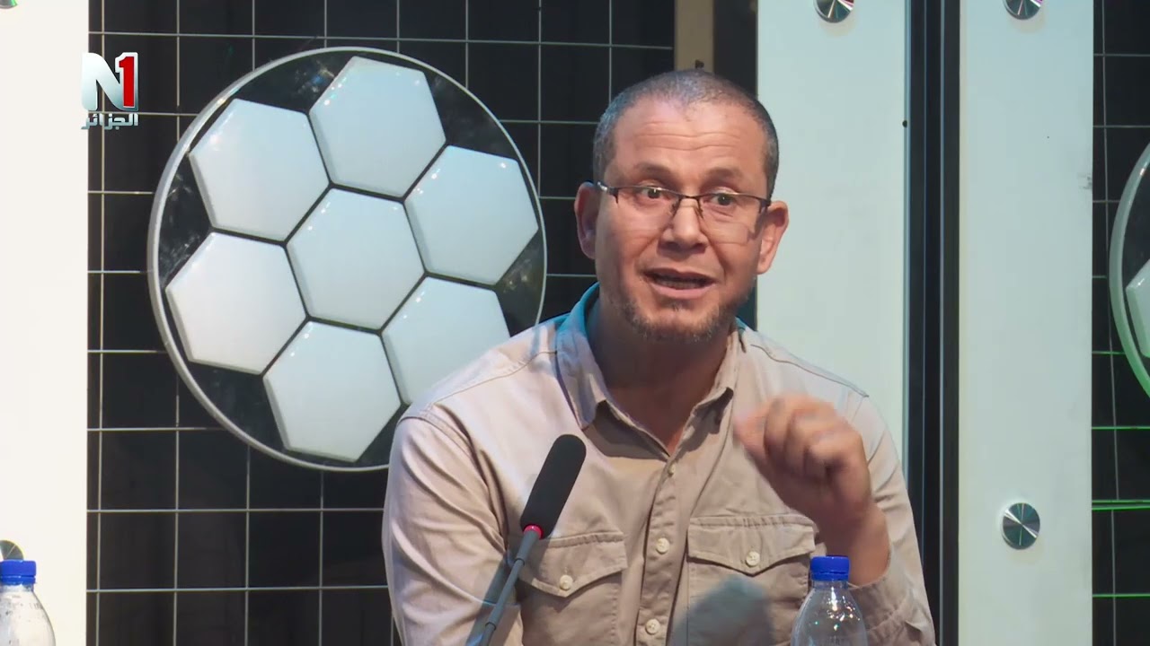 برنامج الخضرة آن وان يناقش قائمة الخضر تحبسا لوديتي روندا والسويد