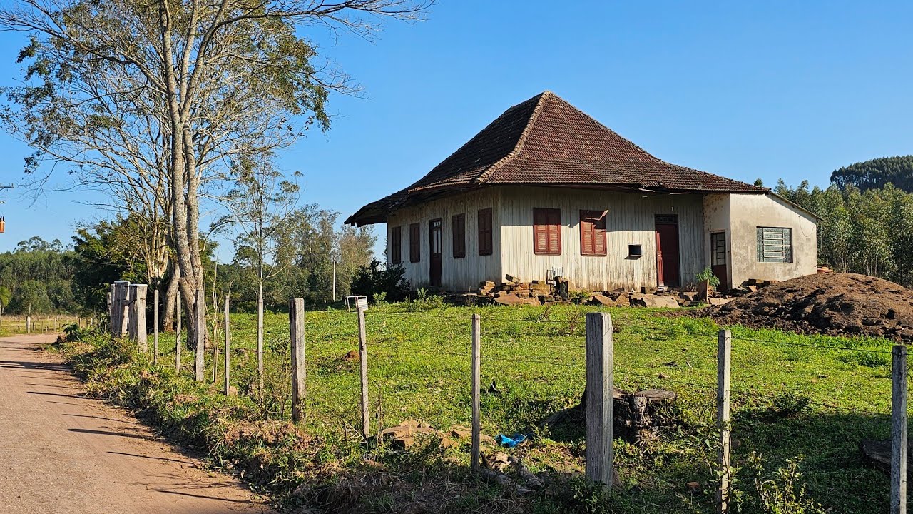 MUITO TRISTE  FAMÍLIAS ABANDONARAM O INTERIOR E SUAS CASAS NA ZONA RURAL EM LUGARES LINDOS 