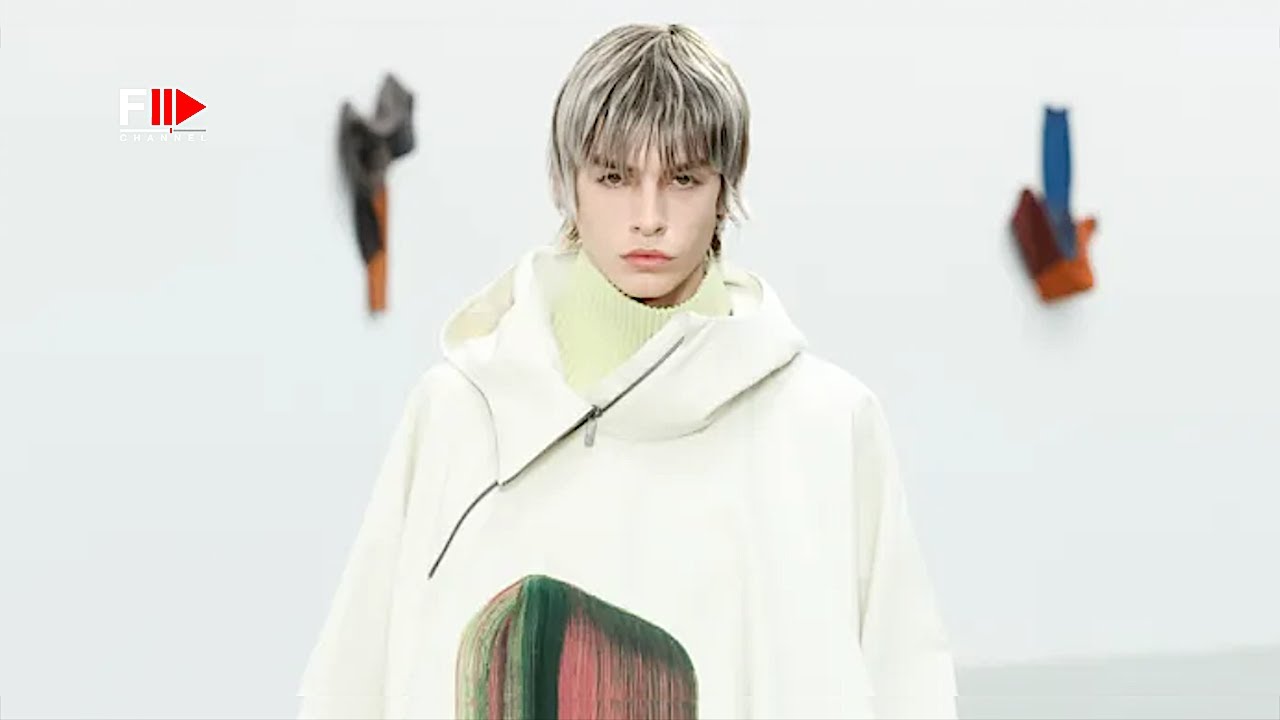 ISSEY MIYAKE Menswear Fall 2024 Paris - Full Show