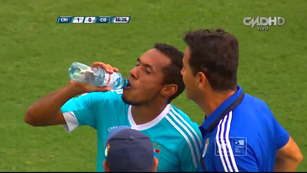 Sporting Cristal 1-0 Cienciano Gol Ol&iacute;mpico amazing goal by Carlos Lobaton