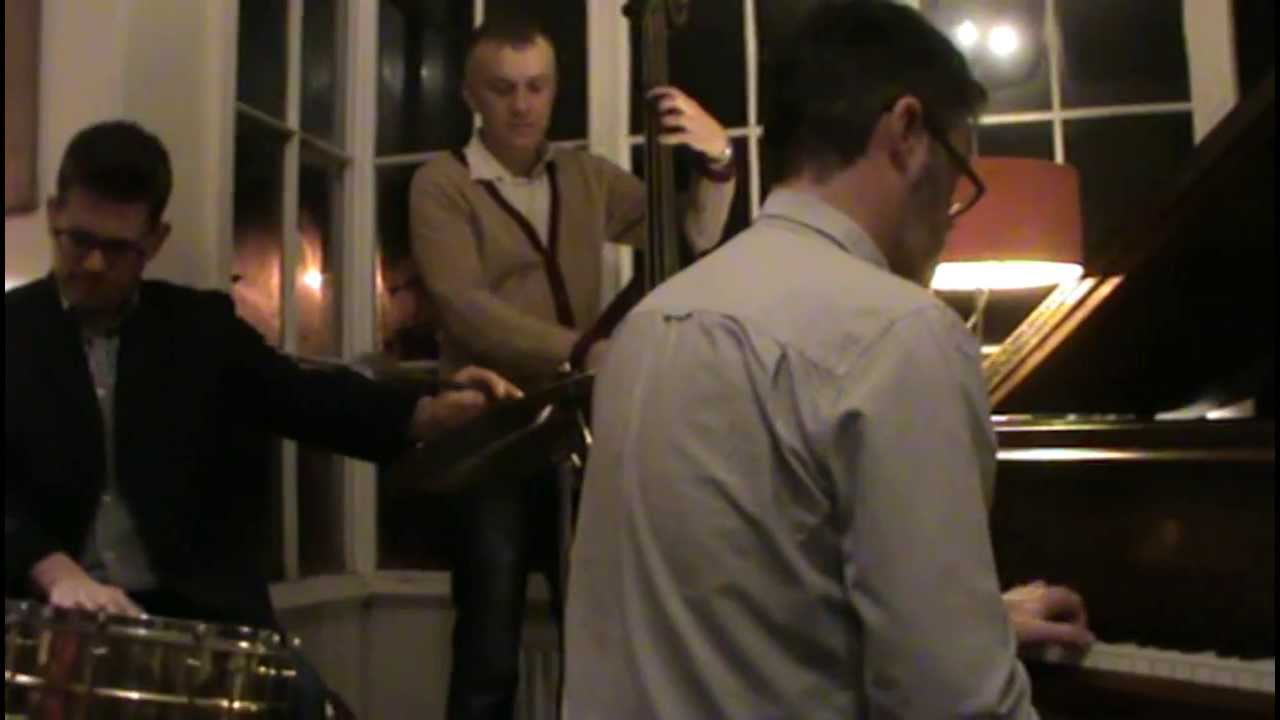 Laura- David Newton Trio, Arnie Somogyi  & Matt Skelton drums
