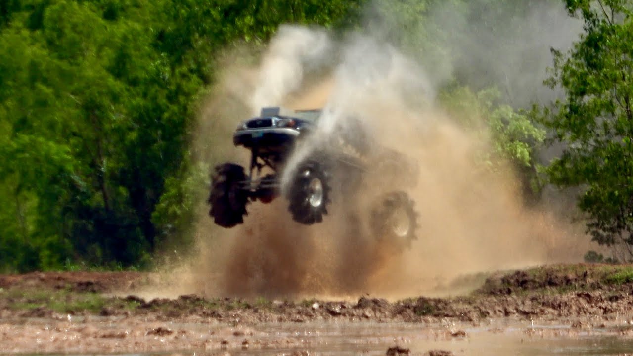 🏁 Louisiana Mudfest 2025: Trucks Gone Wild - Epic Mud Trucks Popping Wheelies! 🛻💦