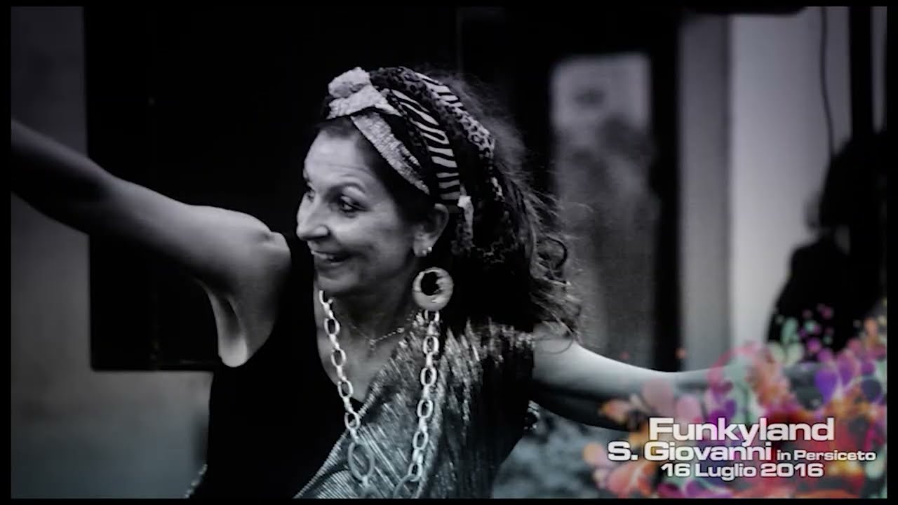 Monica e i Groovy Dancers