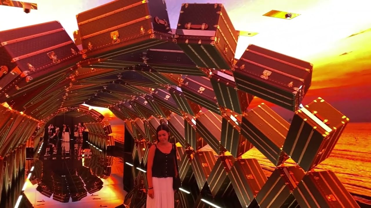LV The Place Bangkok &ndash; Louis Vuitton Visionary Journeys 