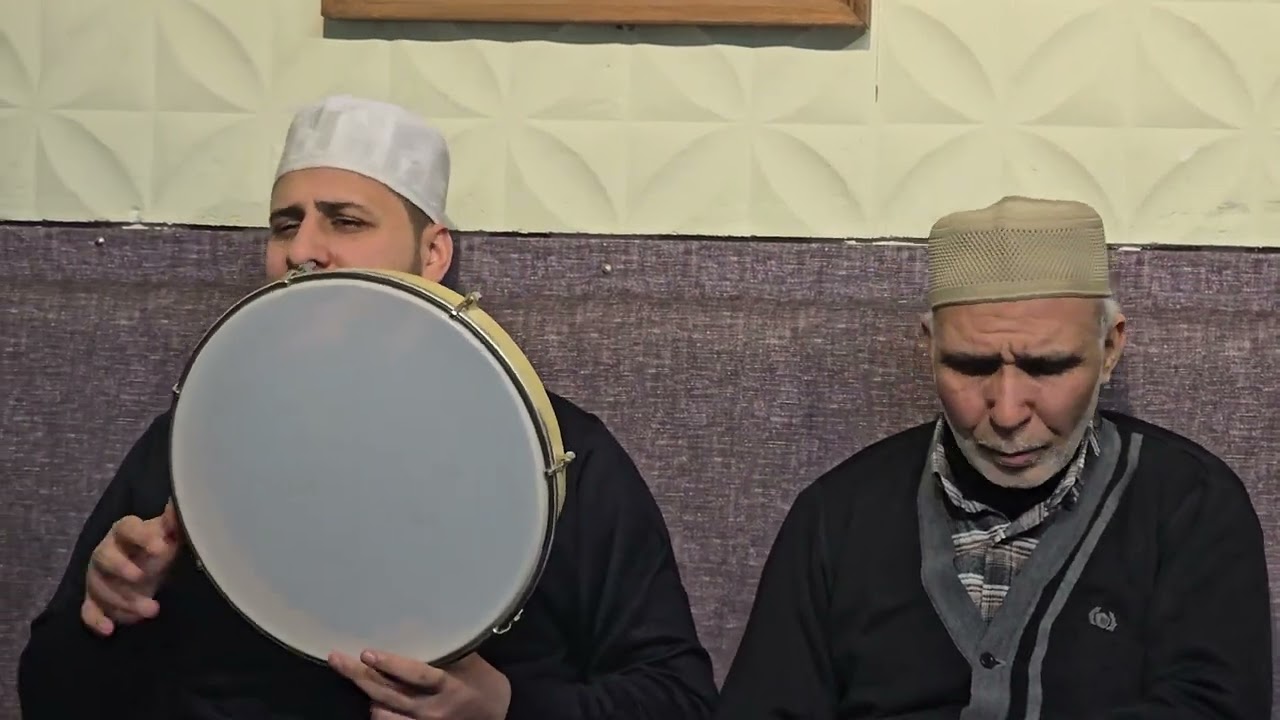 مولد انشاد بصوت المنشد ابو أنس والمنشد ابراهيم الاسعد في الزاوية النقشبندية اسطنبول 