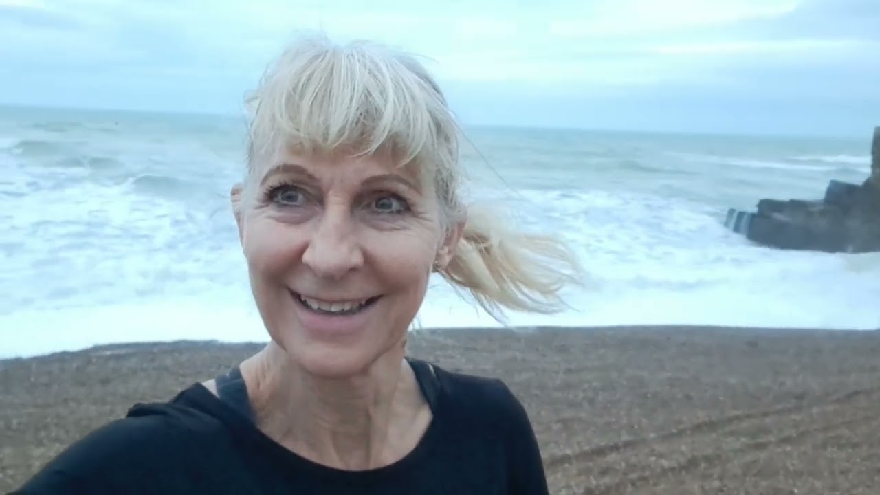 A Weekend in Brighton: Seafront Runs & Barefoot Freedom