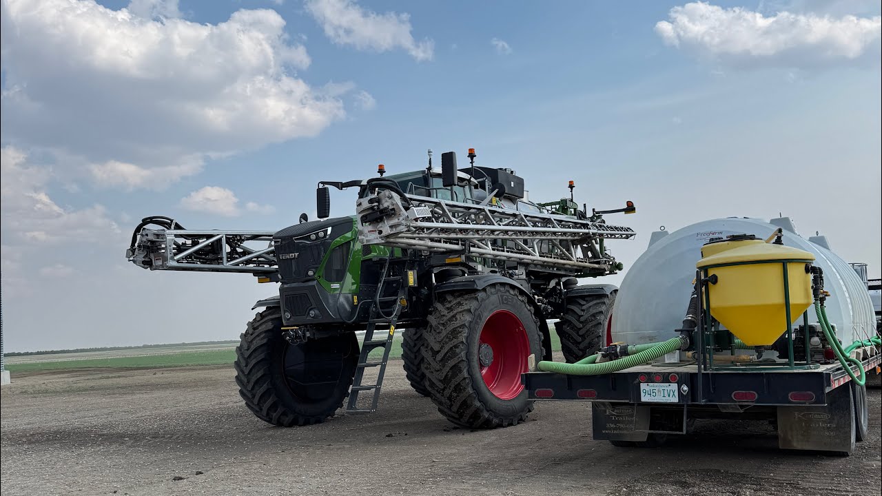 Fendt Rogator Walk Around