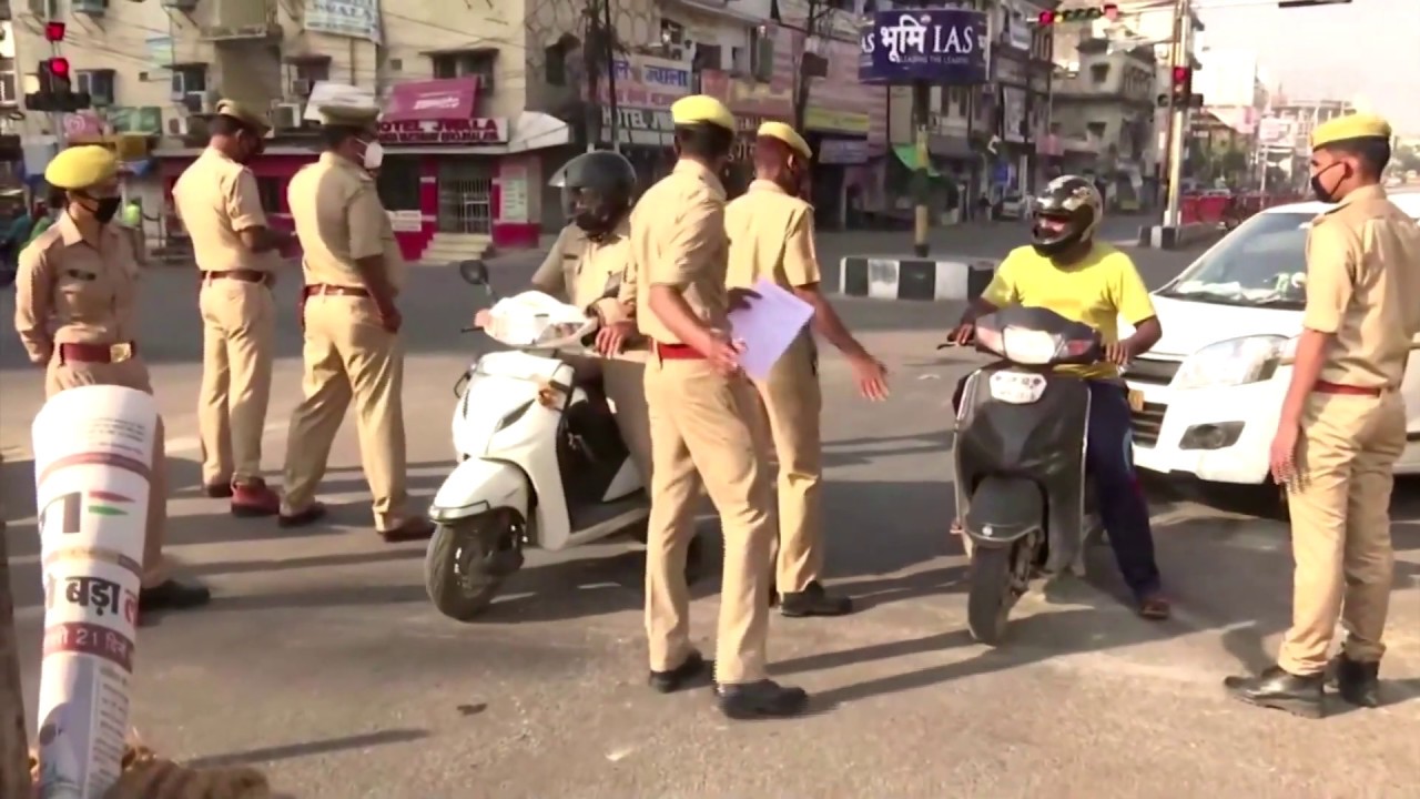 India's streets are empty after Prime Minister orders 1.3 billion people ordered to stay at home