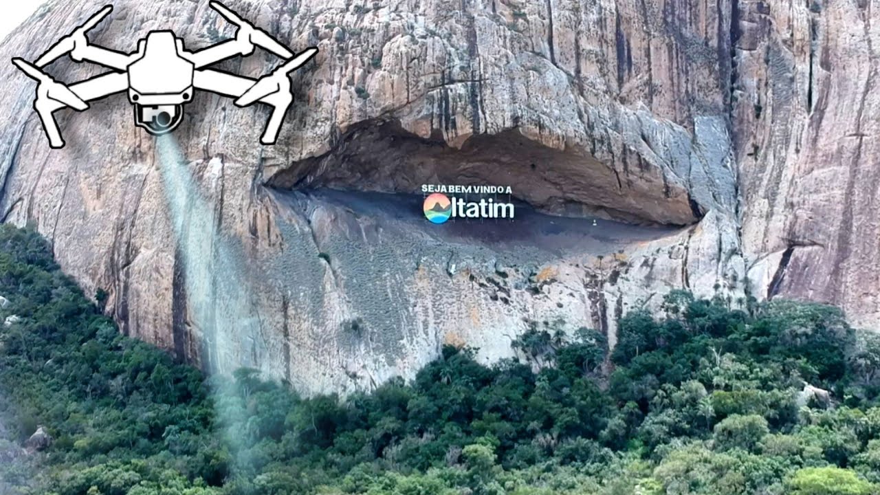 Pedra da Boca na BR-116 em Itatim-BA,