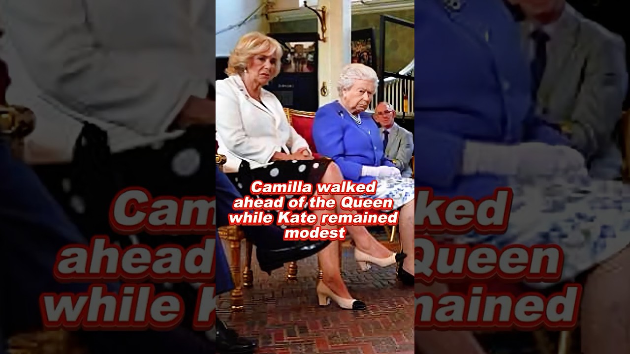 Камилла шла впереди королевы, в то время как Кейт сохраняла скромность. #camilla #queen #kate #royal
